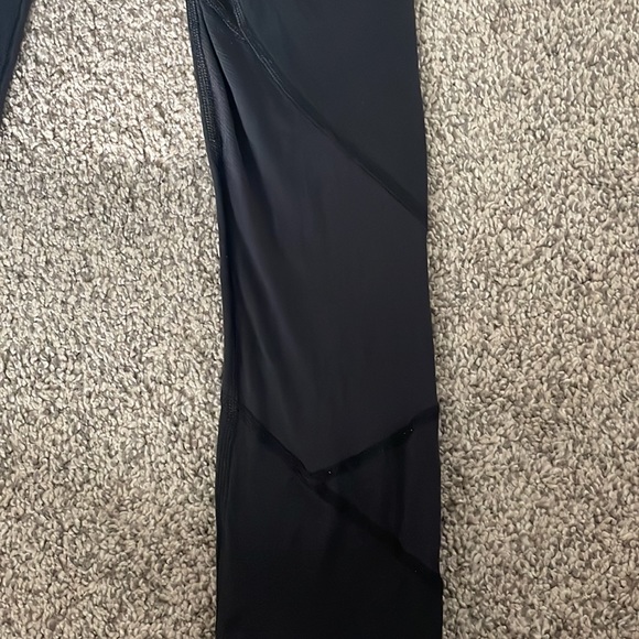 Lululemon Leggings Size 2 - Picture 4 of 4